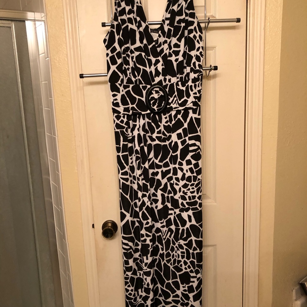 Women’s plus size maxi dress